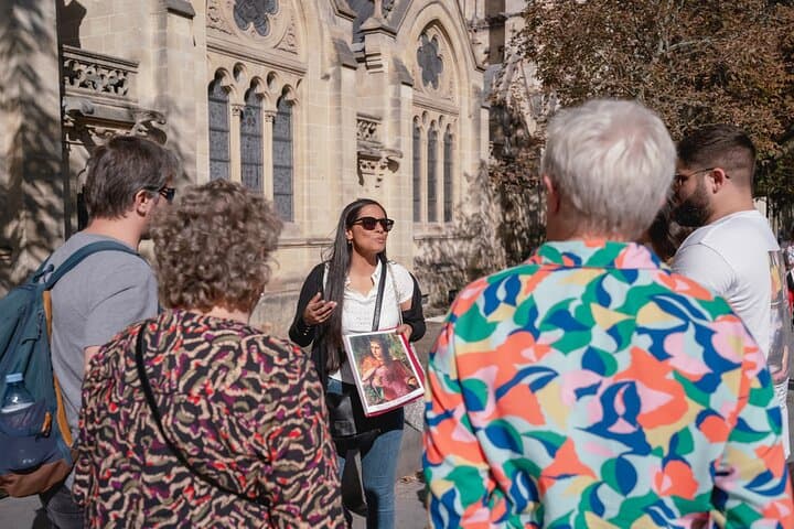 Tour a pie en grupo reducido por Burdeos