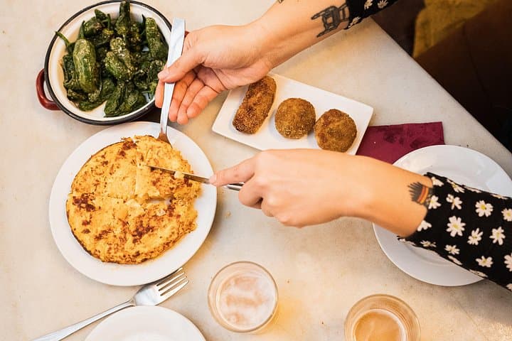 Tour Gastronomico a Barcellona: Tapas e Bevande nel Quartiere Gotico — foto 2