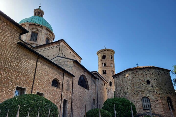 RAVENNA & PRANZO SULLA SPIAGGIA - Tour Privato di Un Giorno da Bologna — foto 3