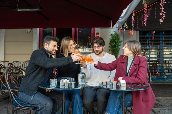 Mailand: Sonnenuntergang Navigli Food & Drinks Tour — Foto 5