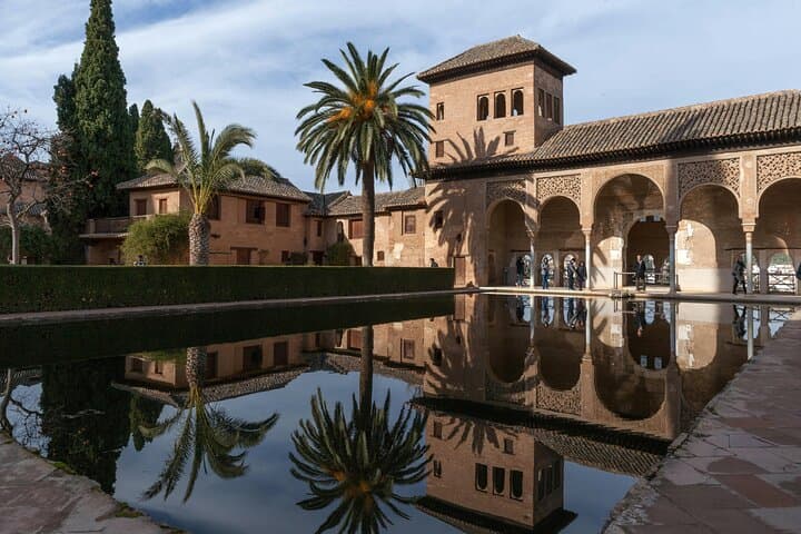 Tour Audioguiado de la Alhambra, Generalife y Alcazaba — foto 2