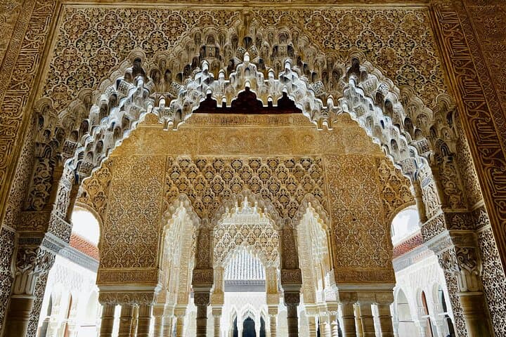 Tour del Palazzo dell'Alhambra - Granada, Spagna — foto 5