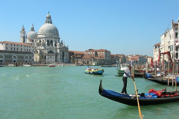Von Florenz: Erkunde Venedig bei einer halbprivaten Tagestour mit dem Zug — Foto 2
