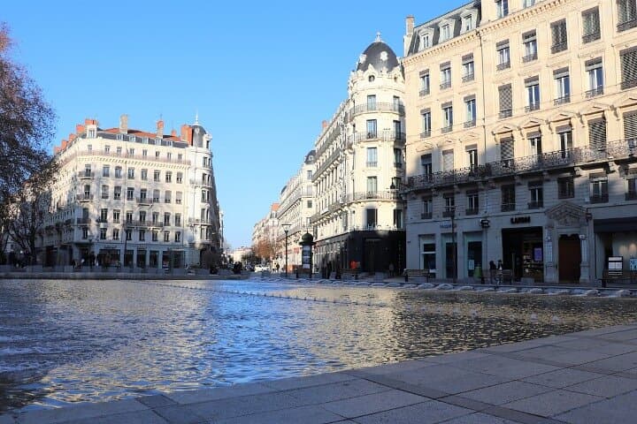 Tour Autoguiado a Pie por Lyon con una App — foto 3