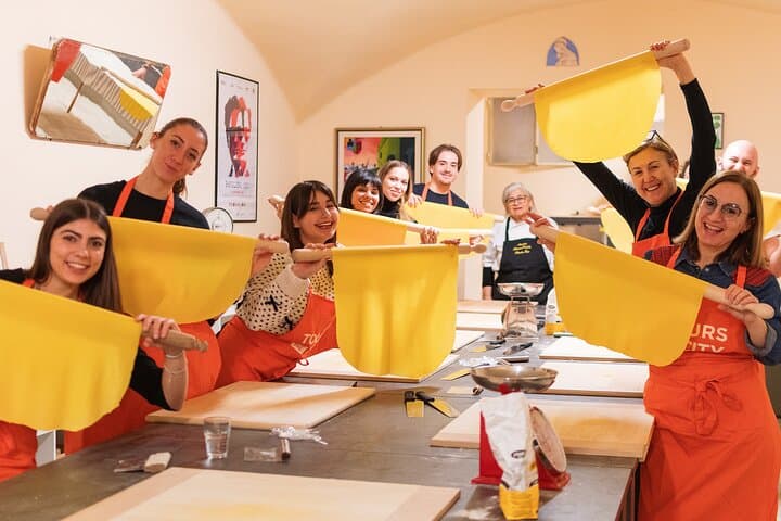 Bologna Local Pasta Cooking Class — photo 1