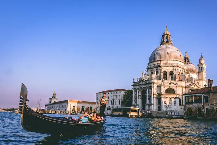 Halbprivater Gondelausflug in Venedig auf dem Canal Grande — Foto 3