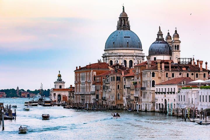 Halbprivater Gondelausflug in Venedig auf dem Canal Grande — Foto 5