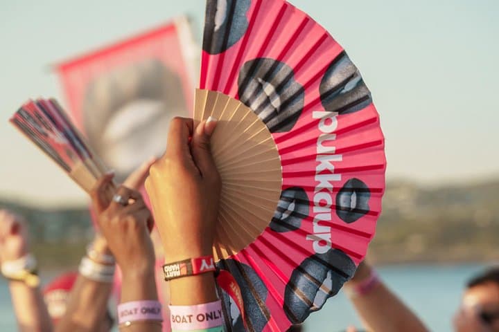 Festa al Tramonto in Barca a Ibiza con Drink, Spettacoli dal Vivo, DJ e Ballerini — foto 5