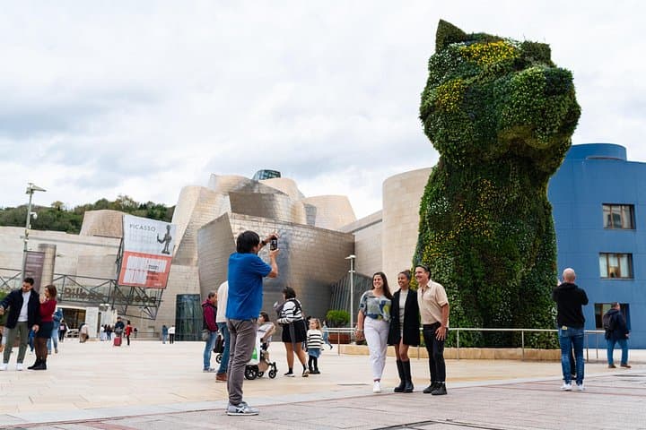 Tour privado de Bilbao, Guggenheim y Gaztelugatxe desde San Sebastián — foto 4