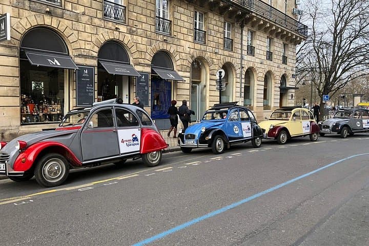 Tour Privato della Città di Bordeaux in una Citroën 2CV - 45min