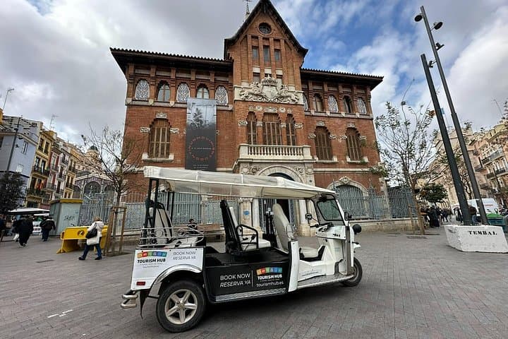 Valence : Visitez le Centre Historique de Valence en Tuk Tuk — photo 5