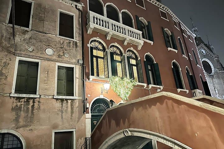Tour Guiado a Pie en Venecia de Noche — foto 5