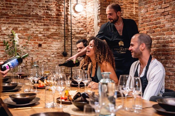 Tapas Kochkurs mit unbegrenzter Weinbegleitung in Spanien — Foto 5