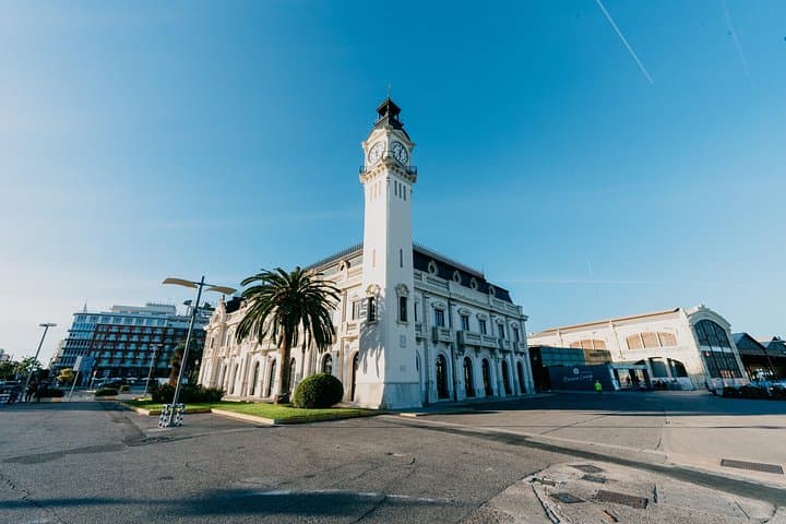 Tour in Bici dei Punti Salienti di Valencia per Passeggeri delle Crociere — foto 2
