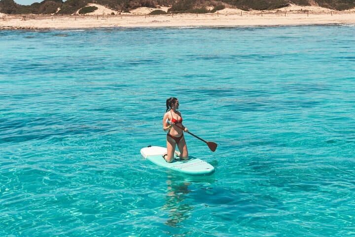 Crucero de Ibiza a Formentera con Snorkel, Paella y Barra Libre — foto 3