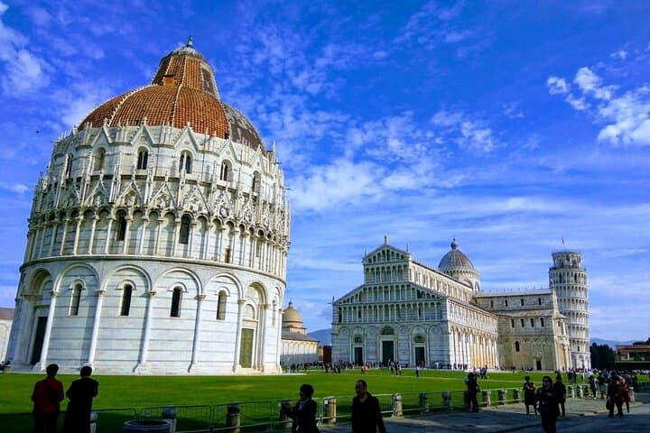 Elektrischer Minibus Rundfahrt in Pisa — Foto 2