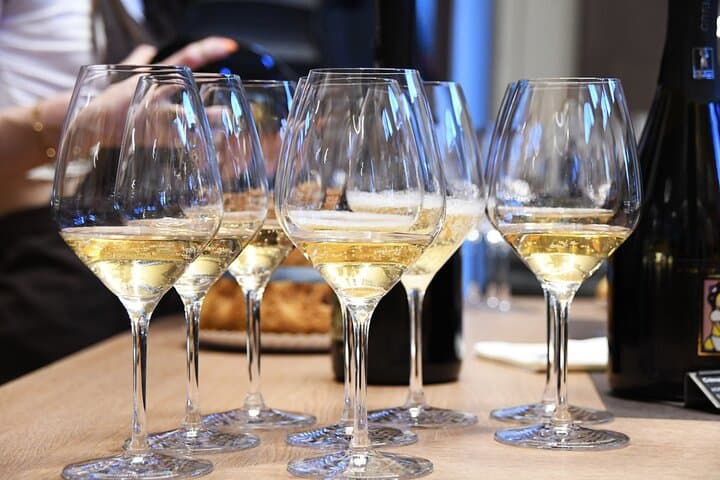 Wein- und Käseverkostung im Elsass