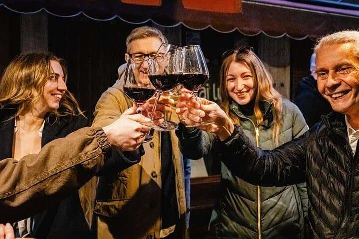 Venedig Abendessen Tour: Häppchen, Getränke & Sit-Down Dinner — Foto 2