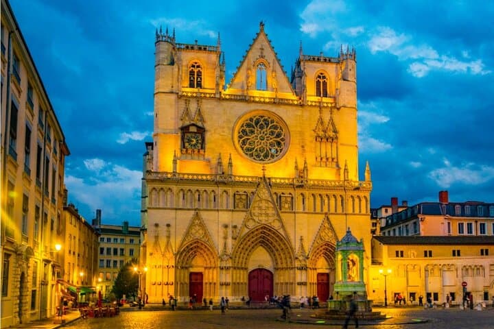 Tour Privado a Pie por el Casco Antiguo de Lyon