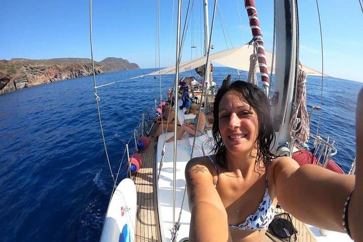 Segeltour auf den Secche della Meloria mit Aperitif und Mittagessen