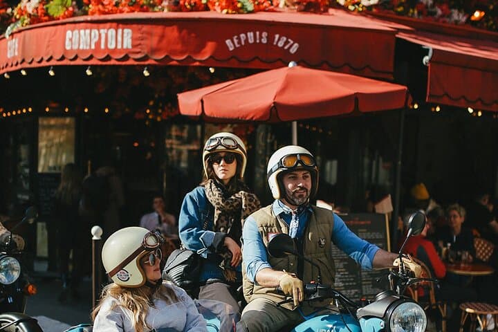 Tour dei punti salienti di Parigi a bordo di una moto d'epoca con sidecar — foto 2