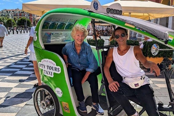 Öko-freundliche Fahrrad-Taxi-Tour in Nizza — Foto 2