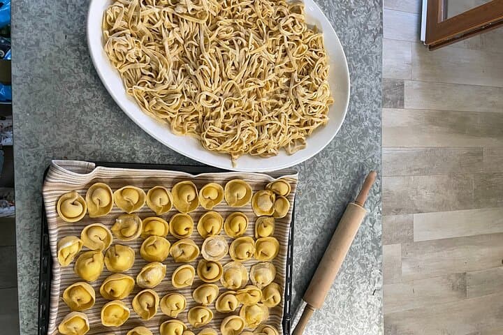 Kochkurs auf einem Familienbauernhof in Chianti mit Mittagessen — Foto 5