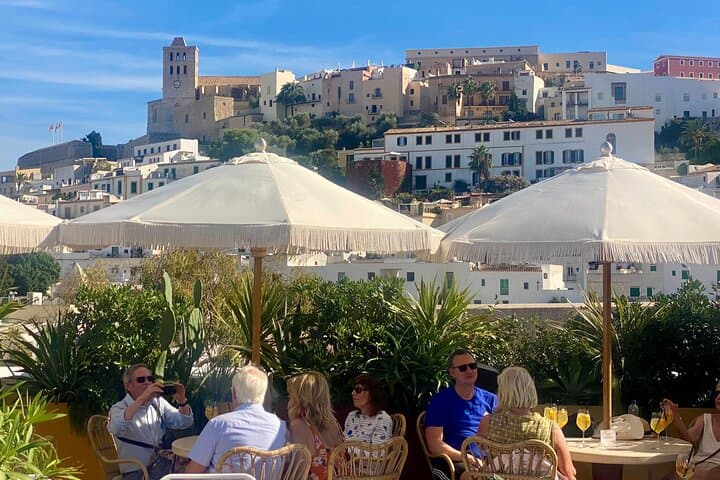 Tour serale a piedi a Dalt Vila, Ibiza — foto 5