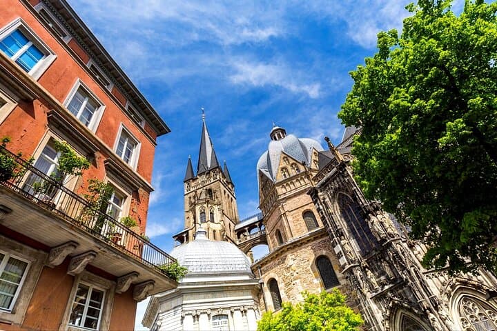 Stadtführung durch Aachen mit einem lokalen Guide — Foto 4