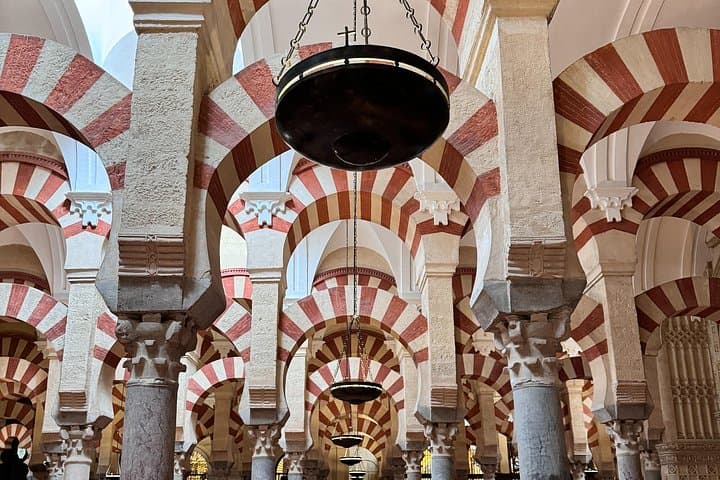 Trasferimento Privato da Granada a Siviglia via Cordoba — foto 4