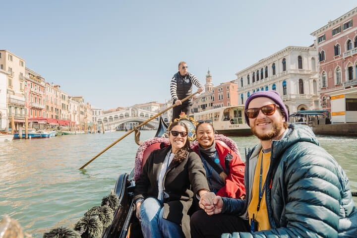 Venedig an einem Tag: Markusplatz, Dogenpalast, Gondelfahrt und Stadtrundgang — Foto 5