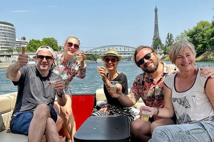 Croisière sur la Seine à Paris pour jusqu'à douze personnes