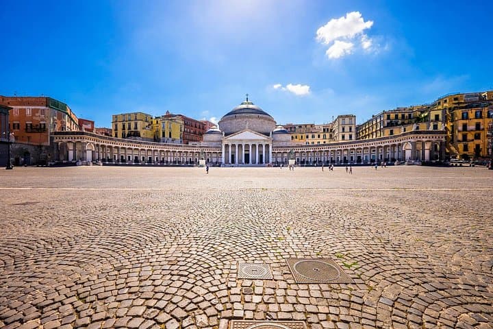 Tour Privato Storico e Panoramico di Napoli — foto 5