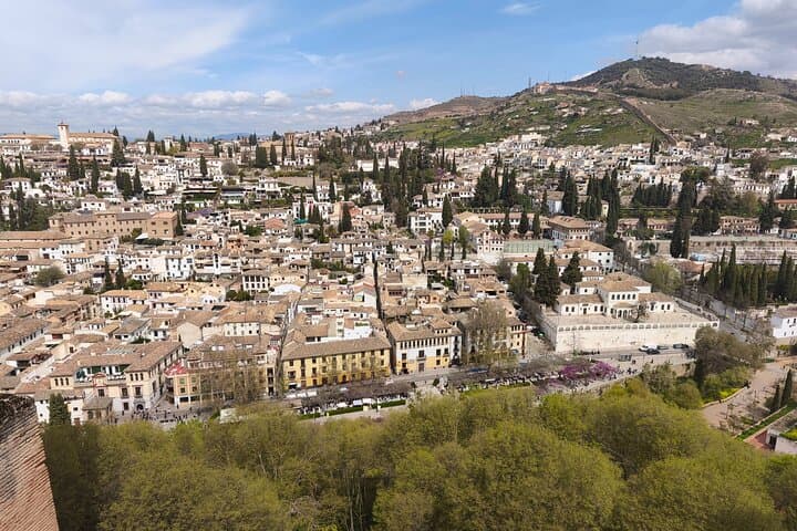 Tour a pie en Granada: Albaicín, centro de la ciudad, Sacromonte