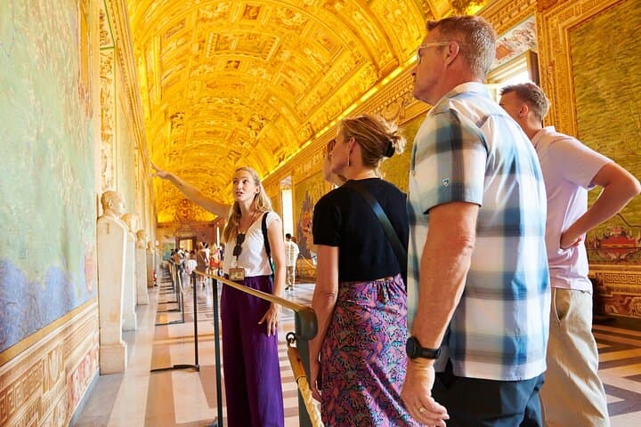 Tour di Gruppo Ridotto Salta Fila ai Musei Vaticani e Cappella Sistina