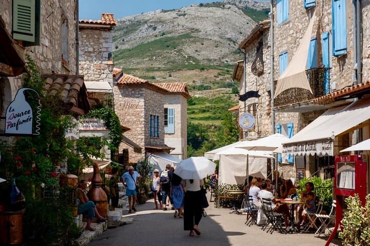Pueblos Medievales y Artísticos: Eze, Saint-Paul-de-Vence y Mougins — foto 3