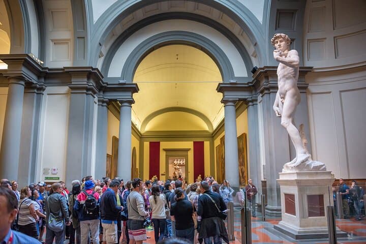 Firenze: Tour Guidato della Statua del David e del Duomo con Biglietti — foto 4
