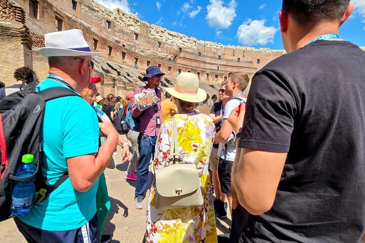 Tour guidato a piedi del Colosseo, Foro Romano e Palatino