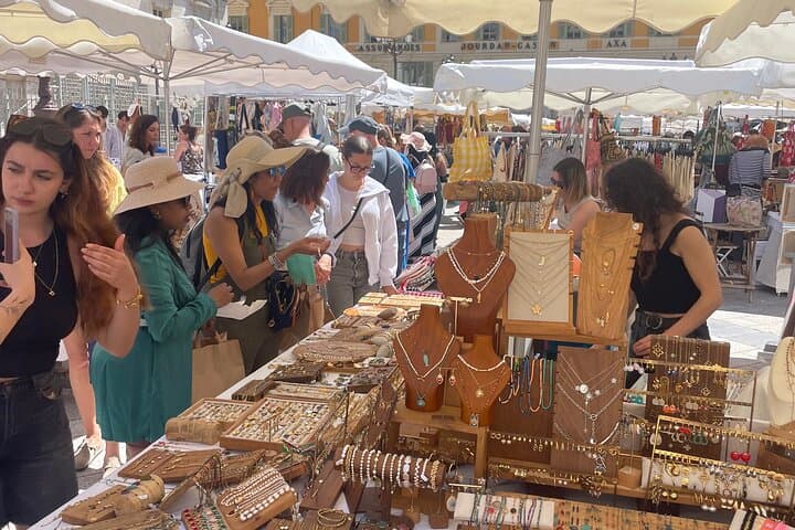 Excursion d'une journée complète de Dolceacqua à San Remo et Menton — photo 2