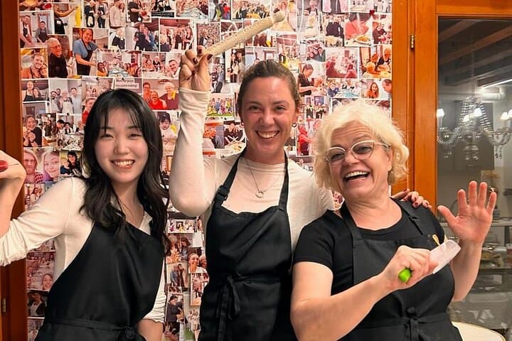 Italienischer Kochkurs in Rosas buntem Zuhause — Foto 4