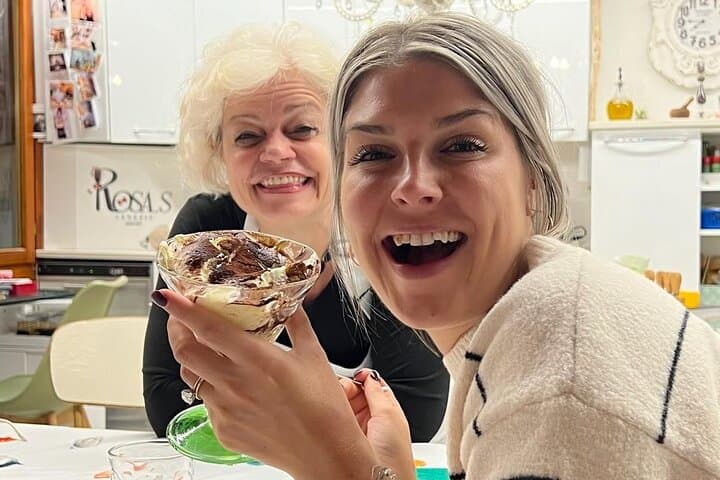 Italienischer Kochkurs in Rosas buntem Zuhause — Foto 5