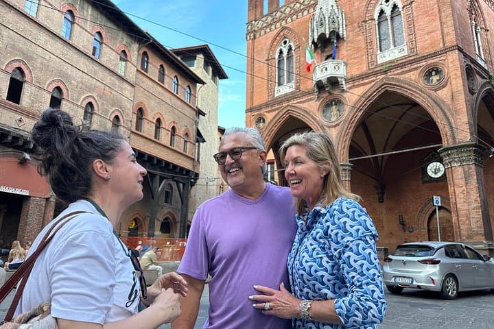 Tour Privato Guidato della Città di Bologna