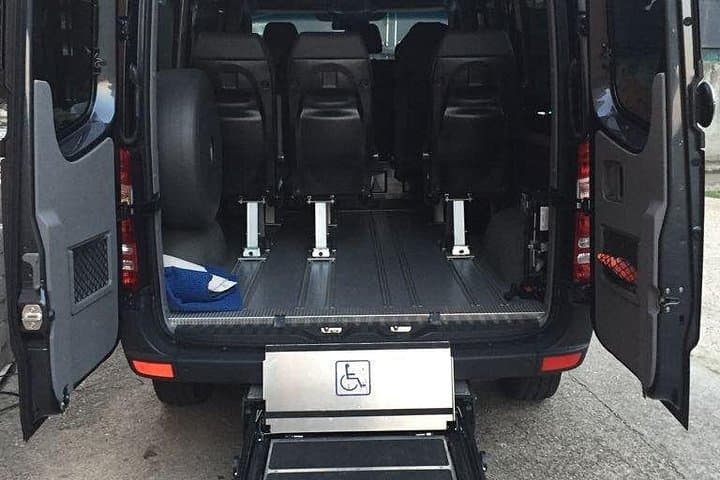 Trasferimenti Privati per Accesso in Sedia a Rotelle — foto 3
