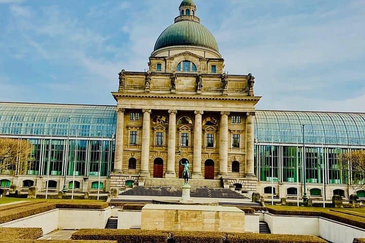 Private Walking Tour der Sehenswürdigkeiten Münchens — Foto 4