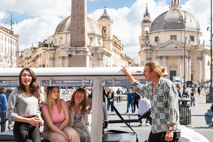 Tour in Golf Cart dei Luoghi Iconici di Roma