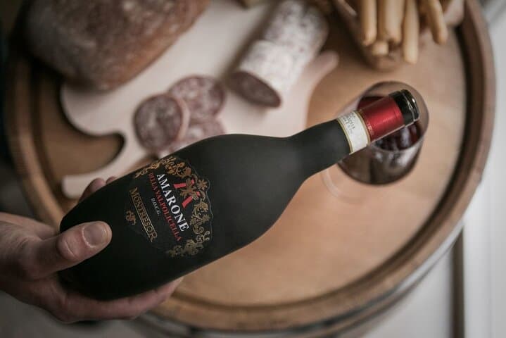Valpolicella Wein Erlebnis in der Montresor Weinkellerei — Foto 2