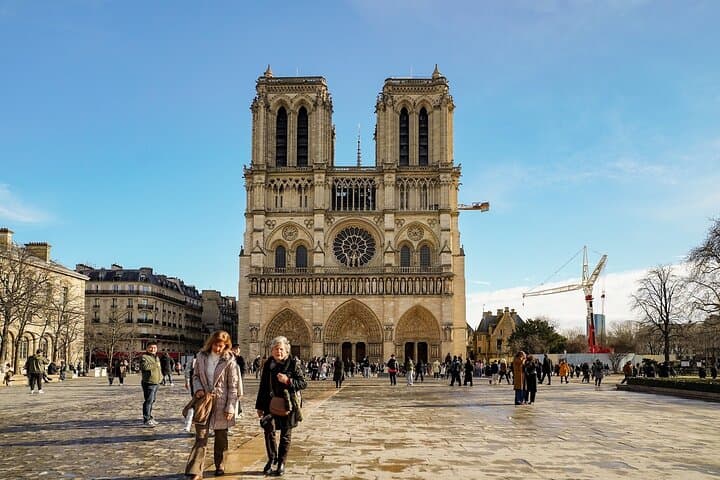 Tour semi-privato della Cattedrale di Notre Dame e della Sainte Chapelle — foto 2