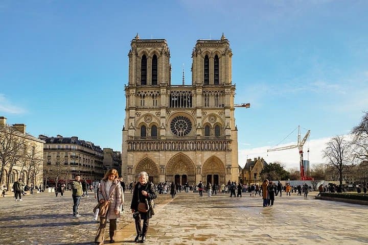 Tour semi-privato della Cattedrale di Notre Dame e della Sainte Chapelle — foto 2