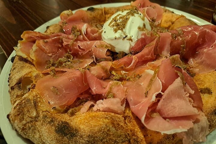 Vollständiges Dinner- und Weinerlebnis mit einem Sommelier in Pisa — Foto 3