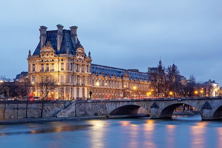 1-stündige Abend-Besichtigungskreuzfahrt in Paris mit Illuminations-Ticket — Foto 2